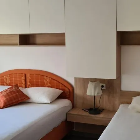 Lackovic Appartement *